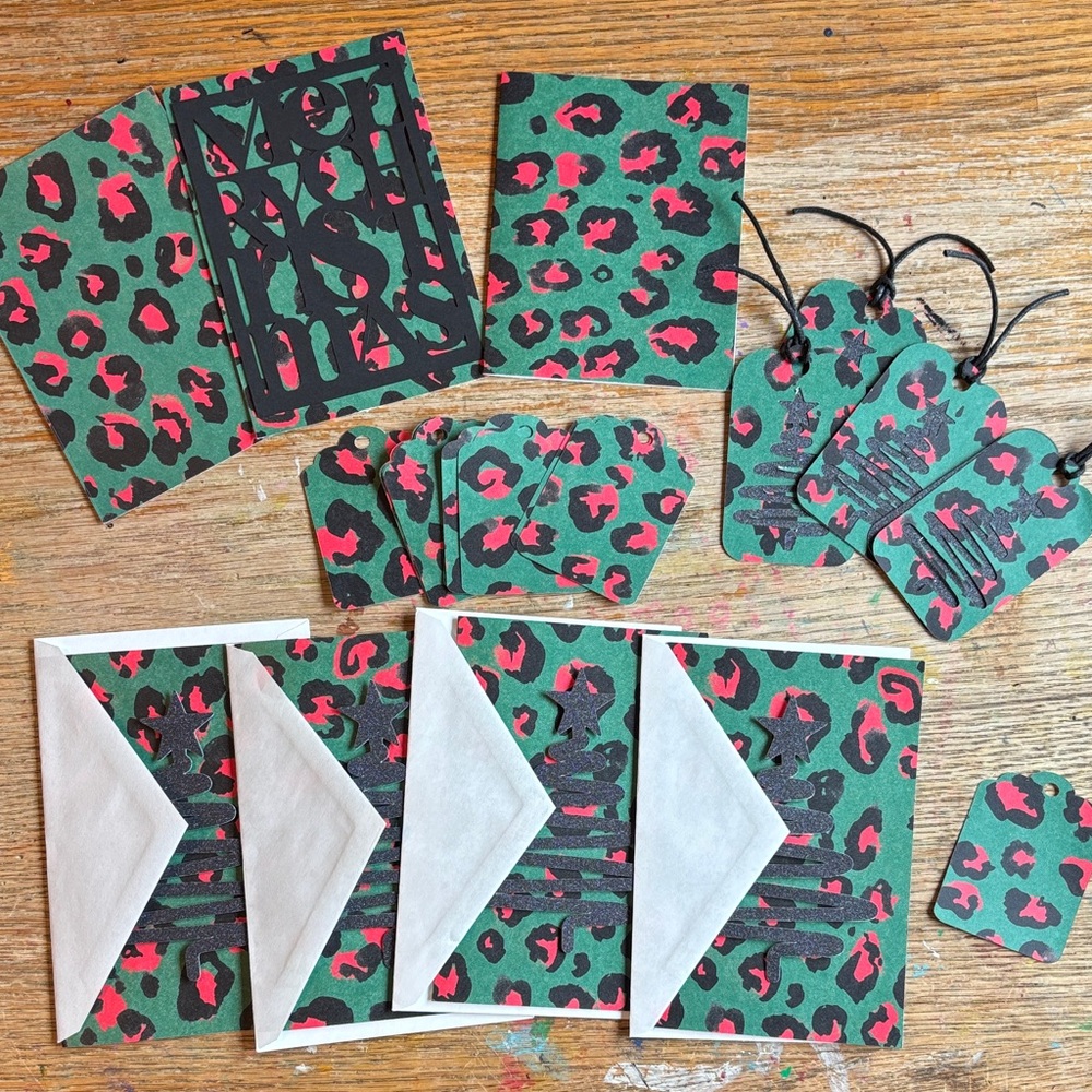 Leopard Print Christmas Card Gift Tags Stationery Set